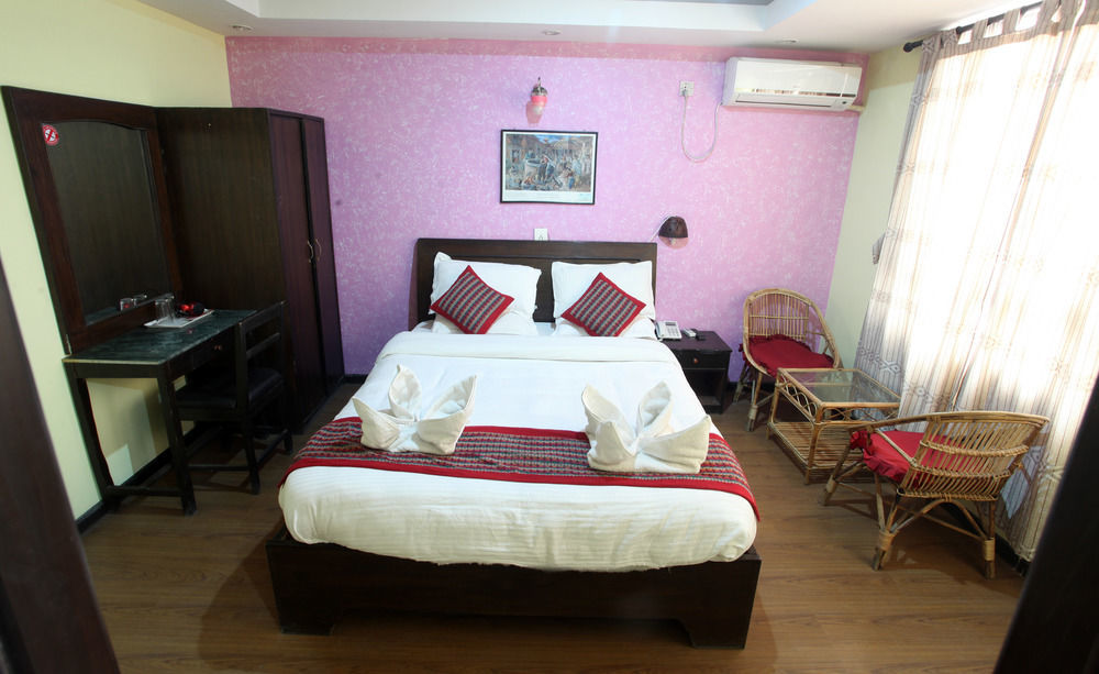 Oyo 153 Aster Hotel Nepal Kathmandu Exterior photo